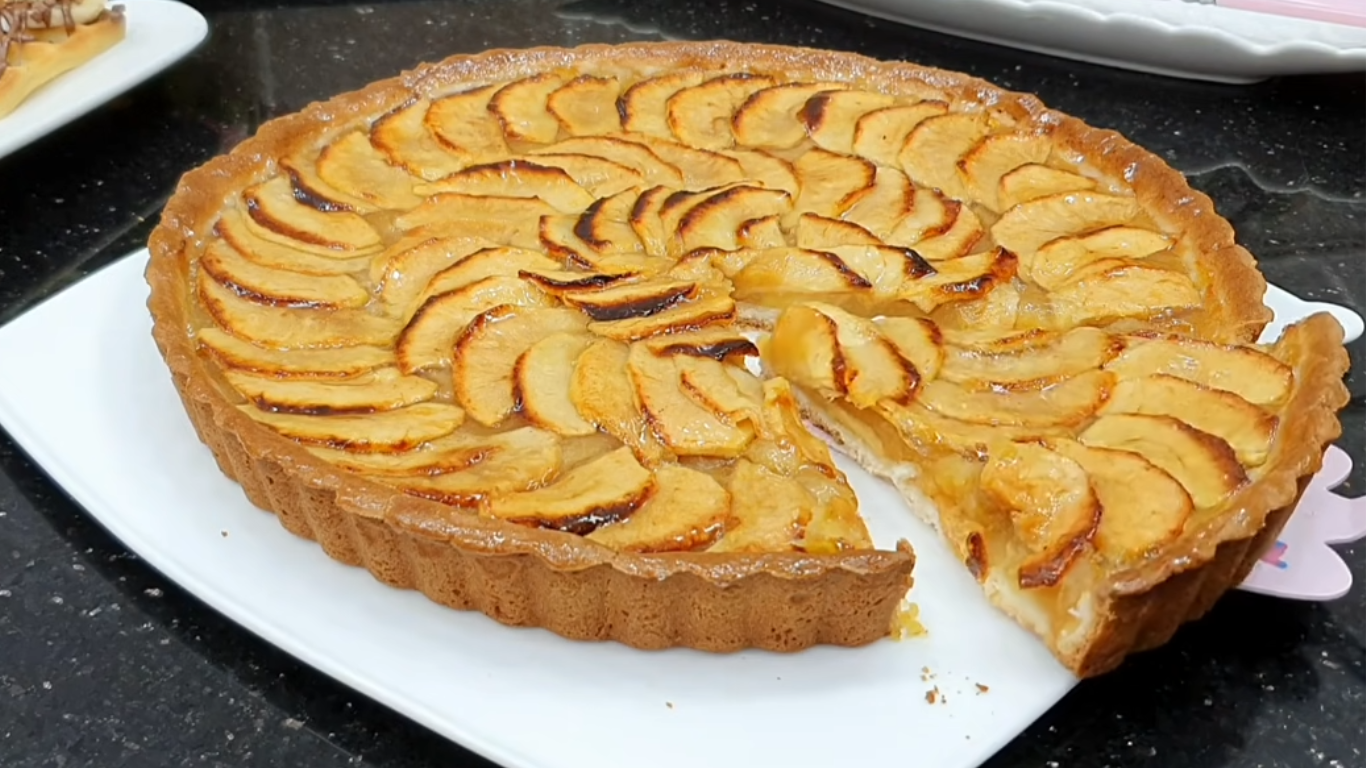 Recette de Tarte aux Pommes sans Beurre ni Sucre Raffiné